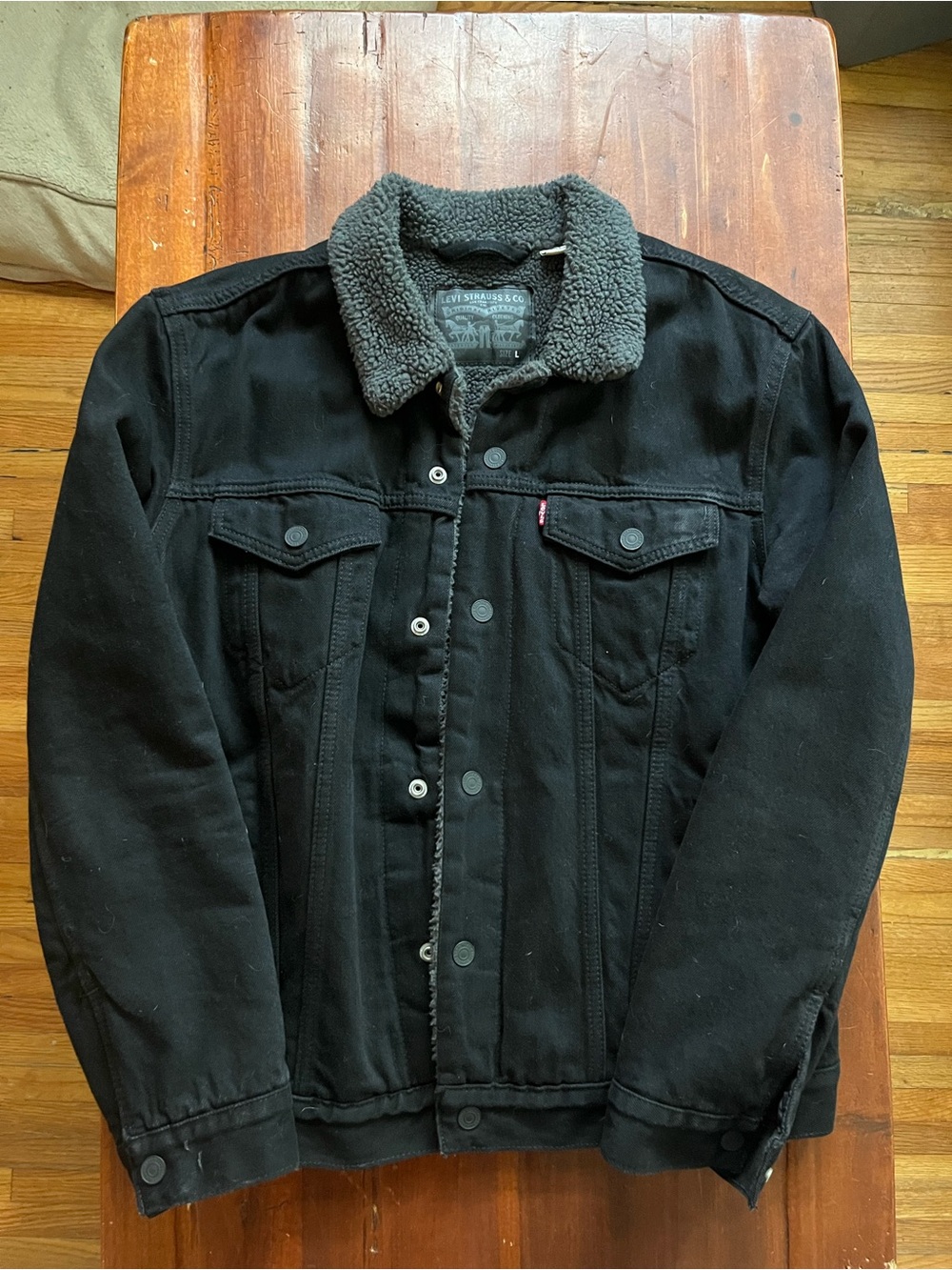 Levi's Black Jacket with Gray Sherpa Collar - Picture 1 of 4